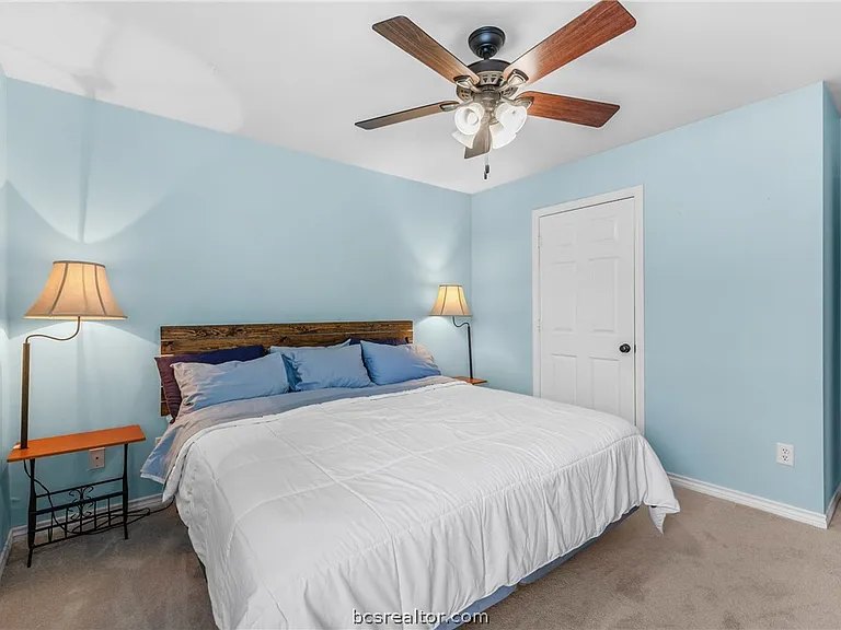 1219 Danville Ln — Photo 14