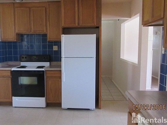 5th image of 5845 Falcon Ave