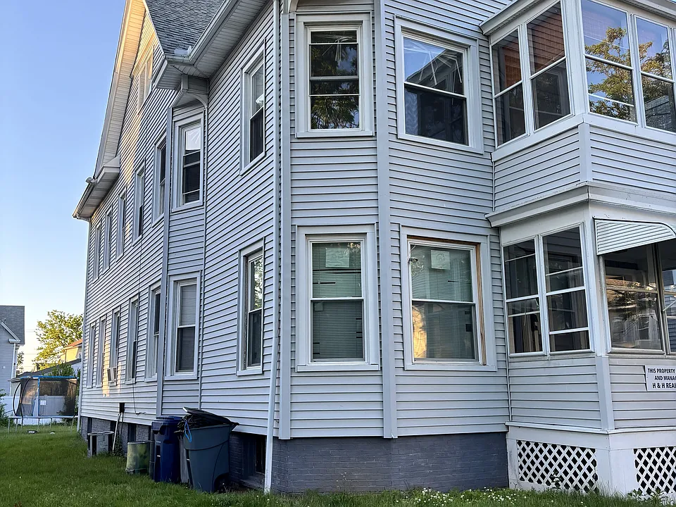 159 Park St #2