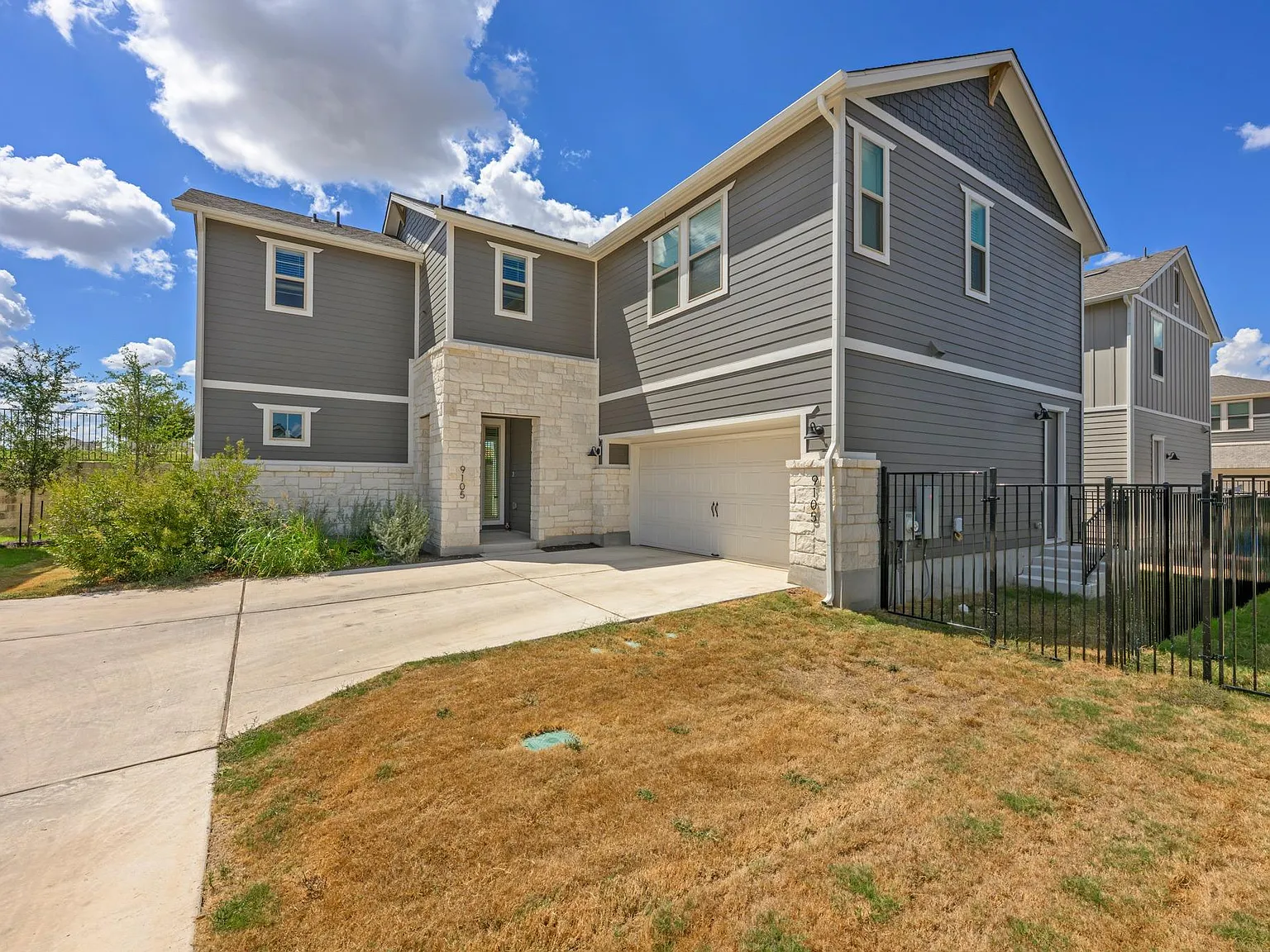 4 bed, 3.0 bath, 2208 sqft, $2,875 — Photo 1