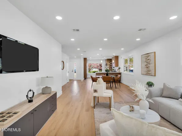 219 Lantern Place, Little Egg Harbor, NJ 08087