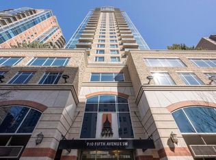 910 5th Ave SW #1005, Calgary, AB T2P0C3