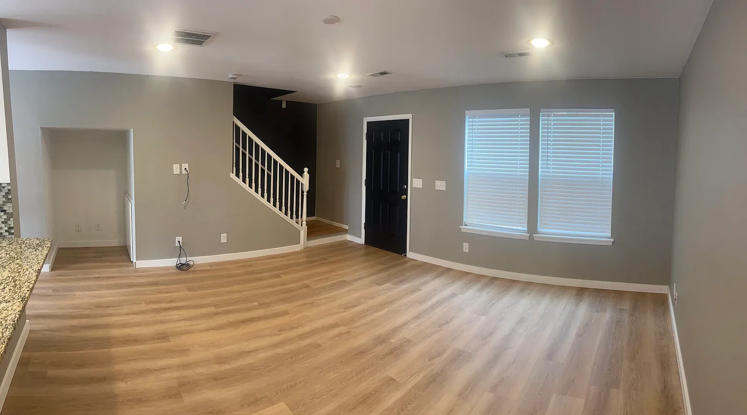 10418 Forester Place — Photo 2
