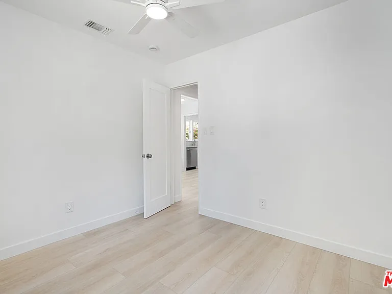 4622 Norwich Ave — Photo 13