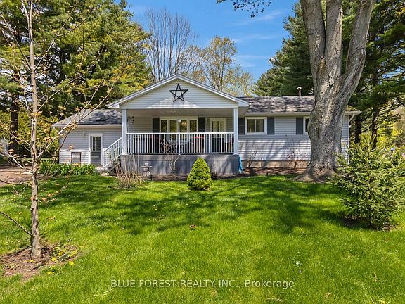 2nd image of 9984 Graham Rd