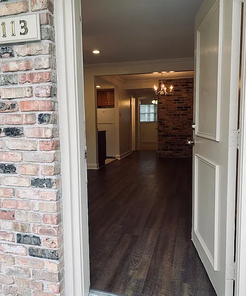1402 Saint Andrew St #201 — Photo 4