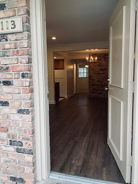 1402 Saint Andrew St #201