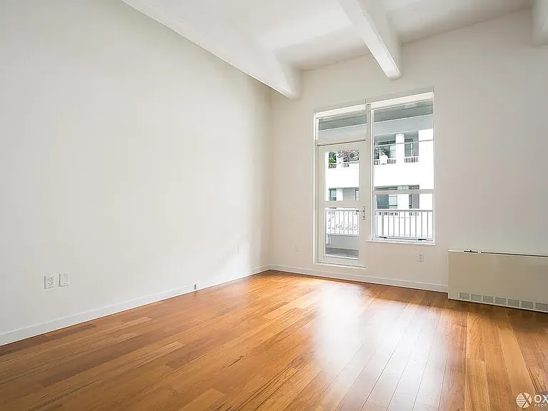 184 Kent Ave #D502 — Photo 6