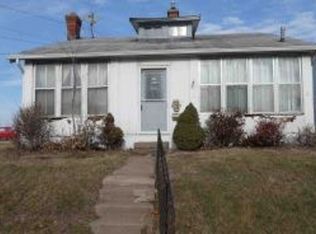 2095 University Ave, Dubuque, IA 52001