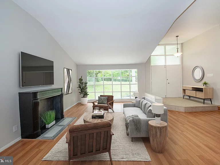 117 Mary Waters Ford Rd — Photo 5