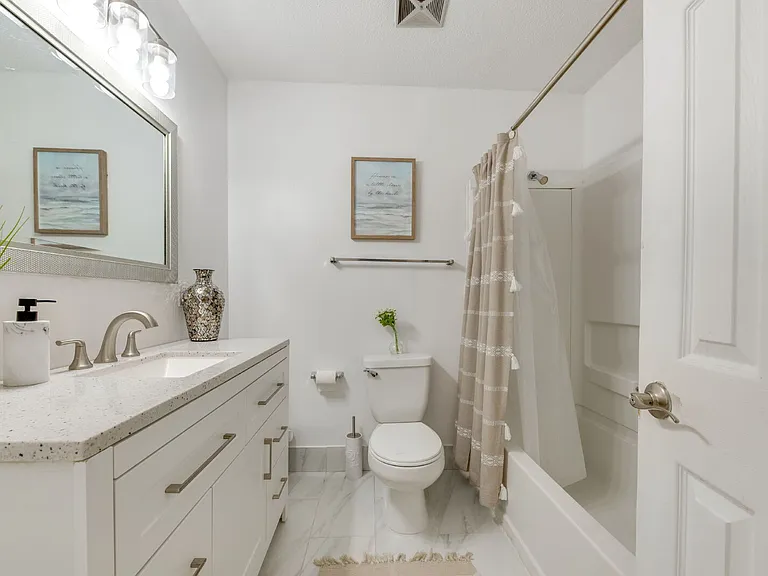 1011 Munson Landing Rd — Photo 7