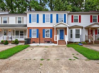 39 W Wainwright Dr, Poquoson, VA 23662