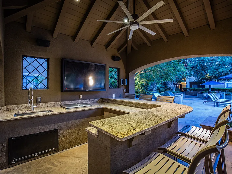 Poolside Bar