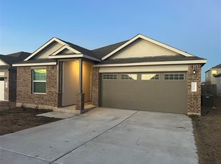 111 Vintage Dr, San Marcos, TX 78666