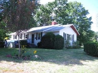 7 Sunset Dr, Old Town, ME 04468