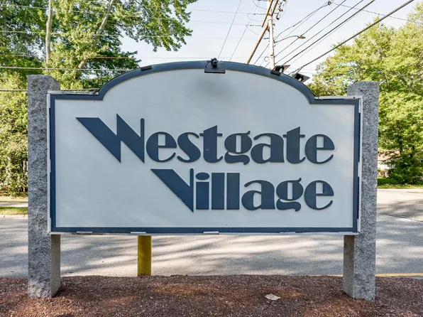3 Redwood Circle #u-3, Nashua, NH 03062