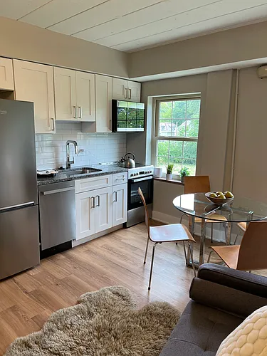 1640 E Mound St #2-F Photo 1