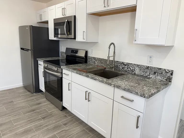 1318 N Sonoita Ave #2 — Photo 10