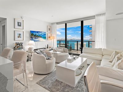 1451 Brickell Ave Unit 2002, Miami, FL, 33131