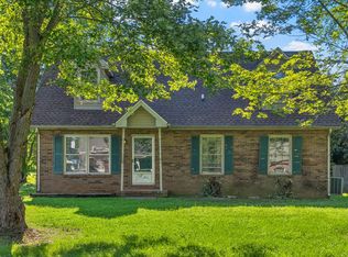 1213 Woodbridge Dr, Clarksville, TN 37042