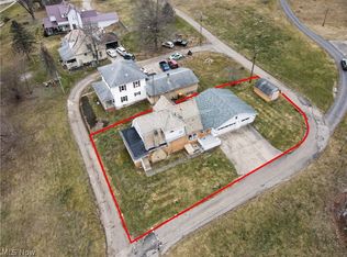 61 City View Dr, Sherrodsville, OH 44675