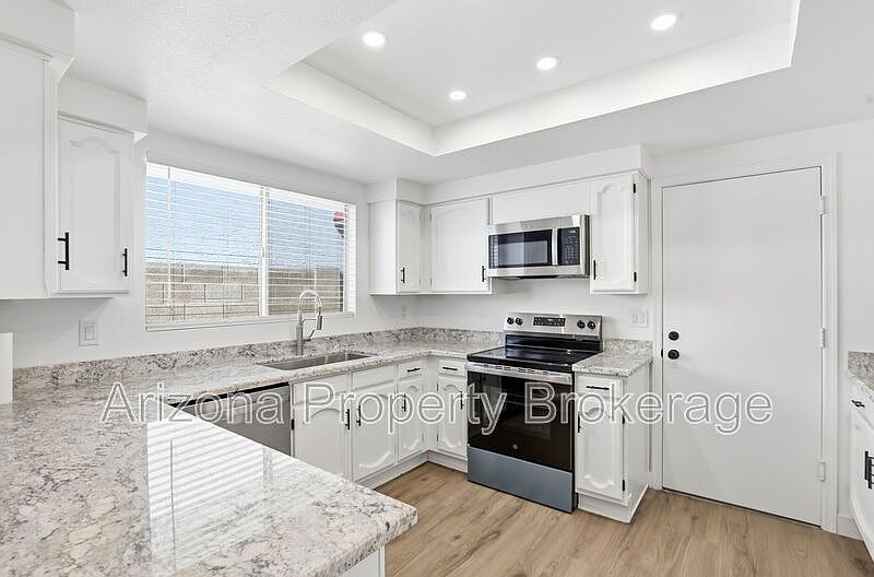 1st image of 2291 W Orchid Ln