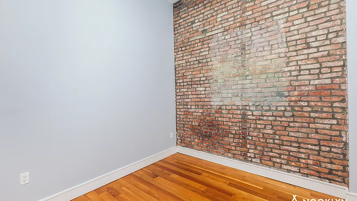 Rented by Nooklyn NYC LLC | media 26