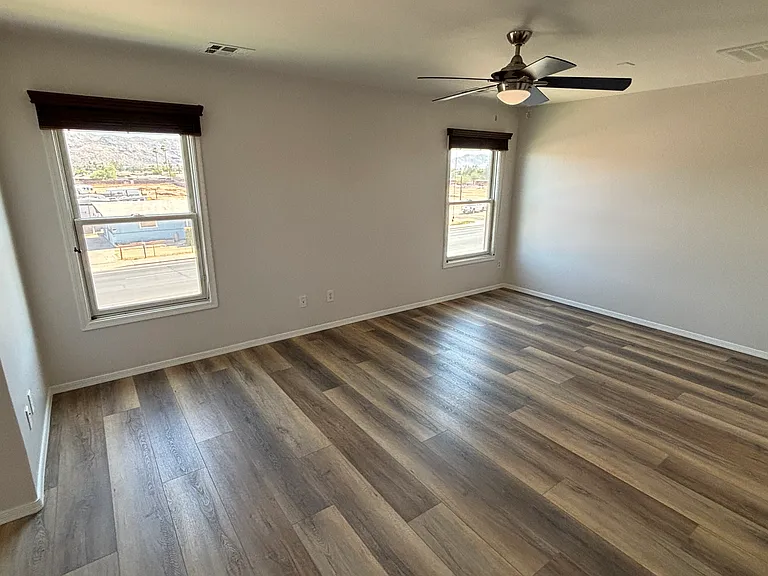 2125 E Huntington Dr #Phoenix 85040 — Photo 17