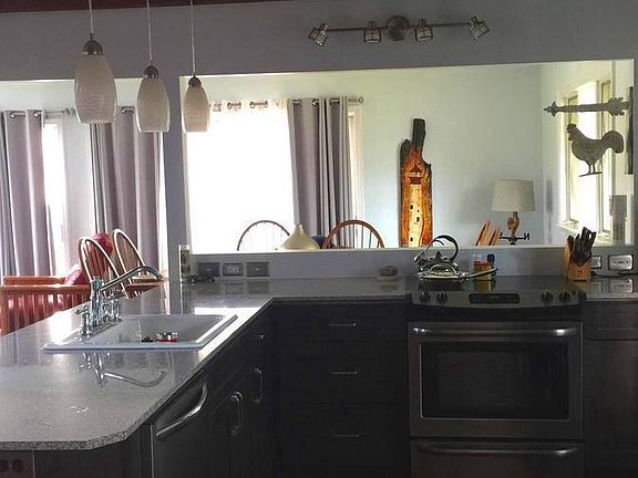 4th image of 21552 Chicken Point Rd