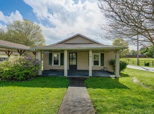 34 Williams Ln, Rossville, GA 30741