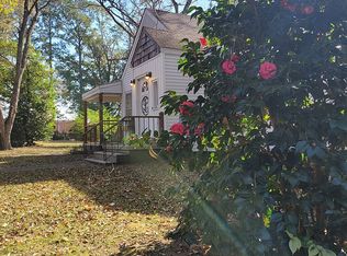 2003 South St, Greensboro, AL 36744