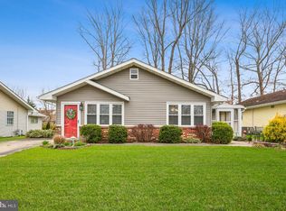 4 Poplar Ave, Hammonton, NJ 08037