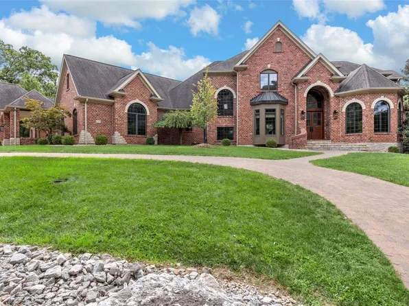 16424 Quiet Creek Ct, Chesterfield, MO 63005