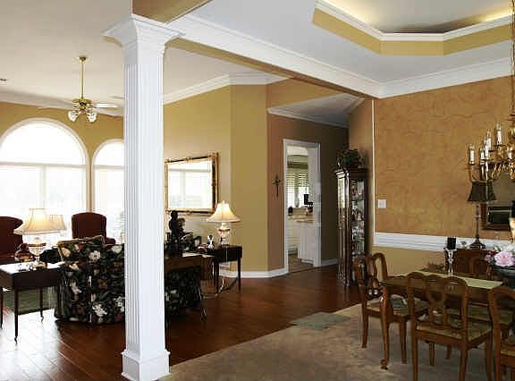 2nd image of 1426 Danbury Dr