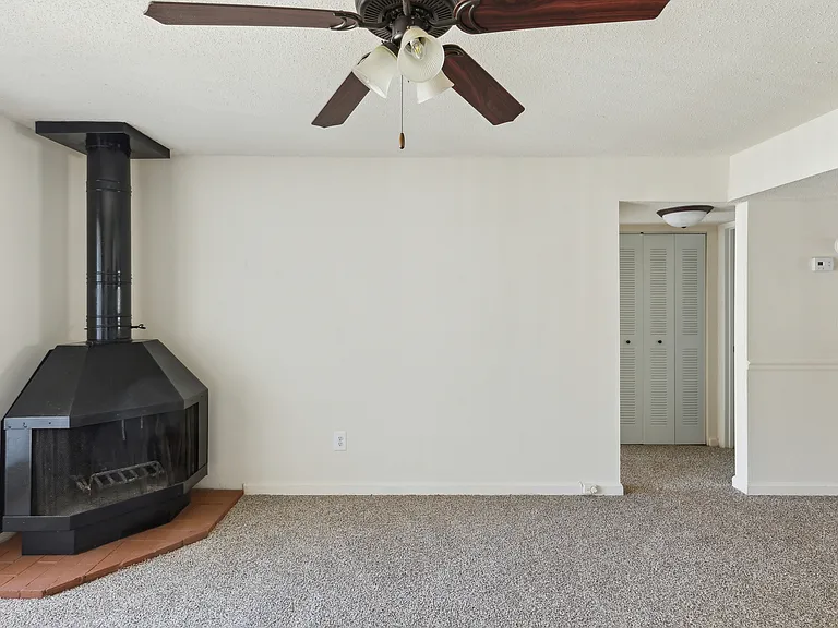 Overlook Apartments — Photo 51