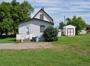 103 Baker St SW, Cooperstown, ND 58425