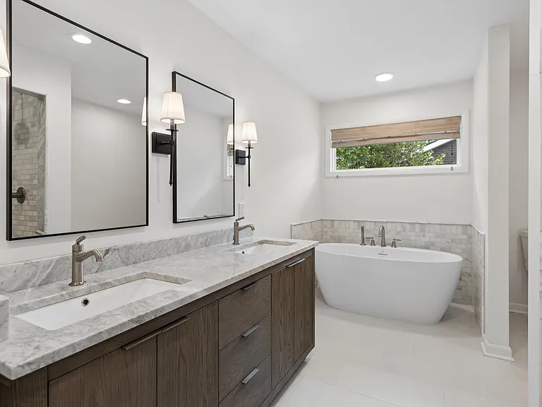 5004 Danby Dr — Photo 35
