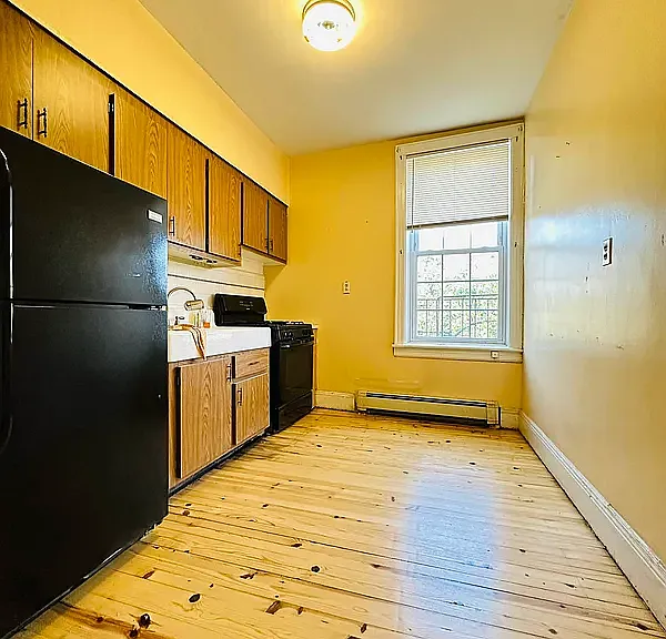 60-96 70th Ave #3W — Photo 5