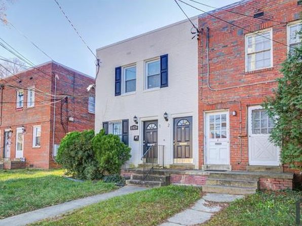 2429 Irving St SE