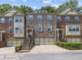 2086 Cobblestone Cir, Atlanta, GA 30319