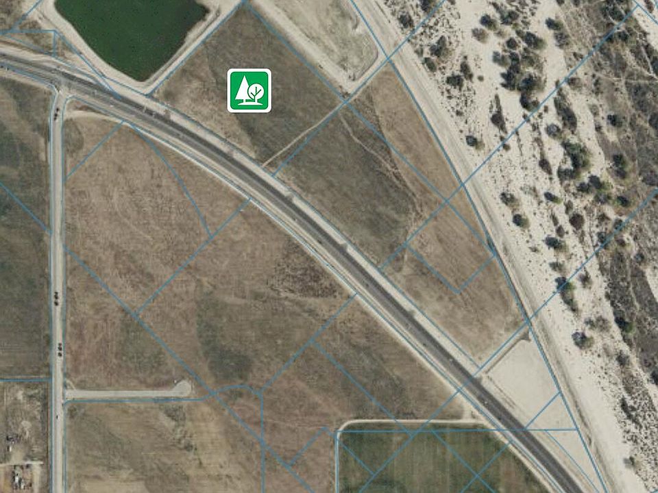 2nd image of 38 W Ramona Expy