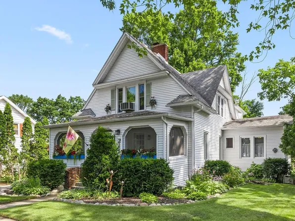 612 W Larkin St, Midland, MI 48640