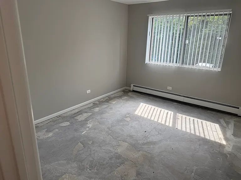 1442 Carriage Ln #2 — Photo 4