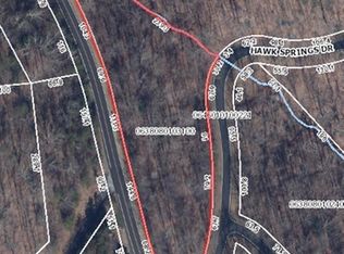 35 Foggy Cut Ln, Landrum, SC 29356