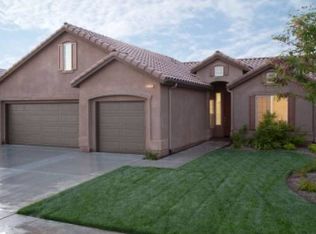 6320 W Wrenwood Ln, Fresno, CA