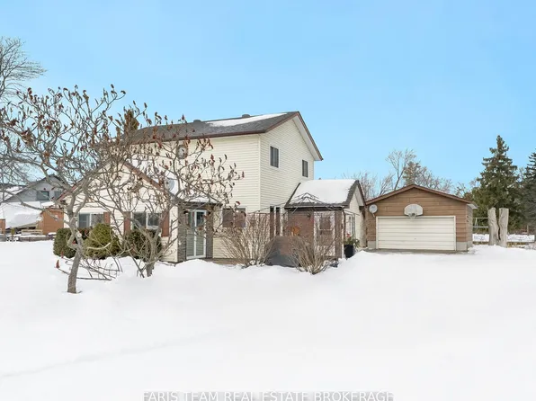 57 Port Severn Rd N, Georgian Bay, ON L0K 1S0