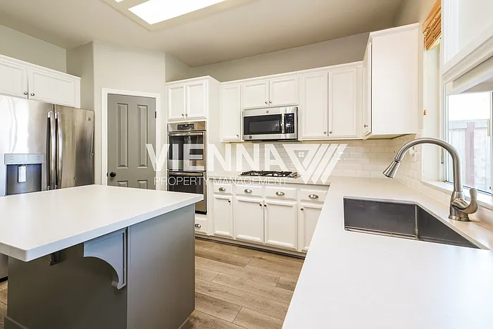 6506 Jackson Dr — Photo 7