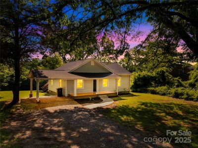 1528 Avondale Dr, Statesville, NC, 28625
