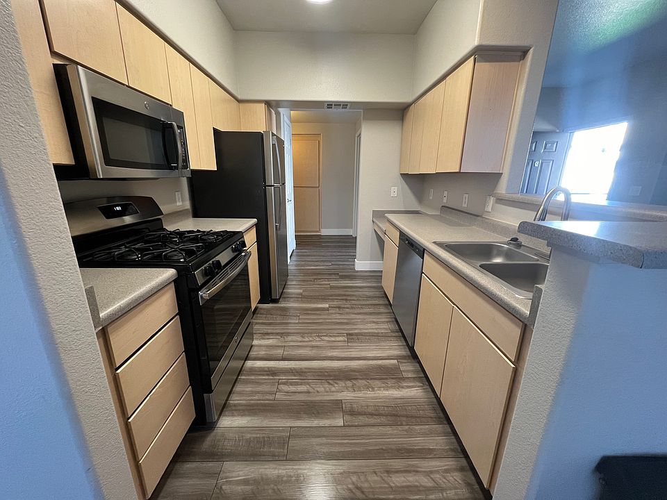 2nd image of 2034-20251 N 75th Ave