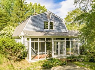 115 County Rd, Huntington, MA 01050